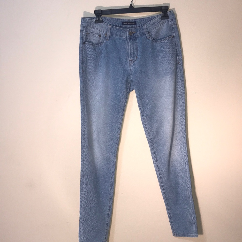 CULT OF INDIVIDUALITY snakeskin jeans!